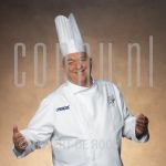 30-06-2005 Cas Spijkers at studio in Amsterdam.

[keywords]Posed, Half Length, Smiling[/keywords]